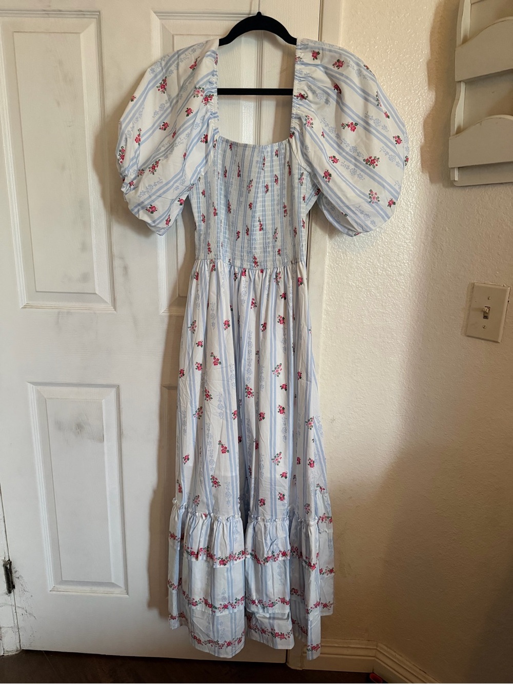 Light Blue Floral Puff Sleeve Maxi Dress